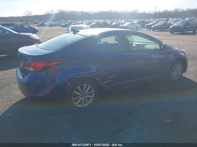 5NPDH4AE1GH720562 Hyundai ELANTRA SE