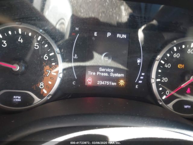 ZACCJABB6JPJ64456 Jeep Renegade Latitude Fwd