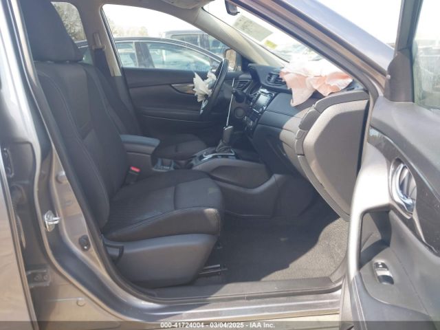 2018 NISSAN ROGUE KNMAT2MV3JP557183 Photo 4