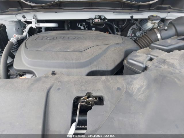 5FNRL6H84NB062604 Honda Odyssey Touring