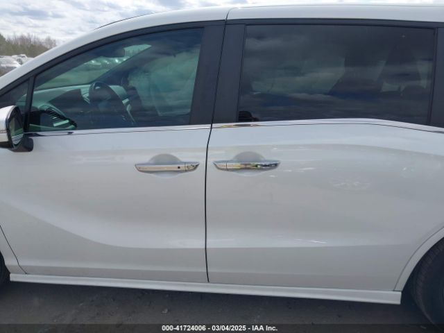 5FNRL6H84NB062604 Honda Odyssey Touring