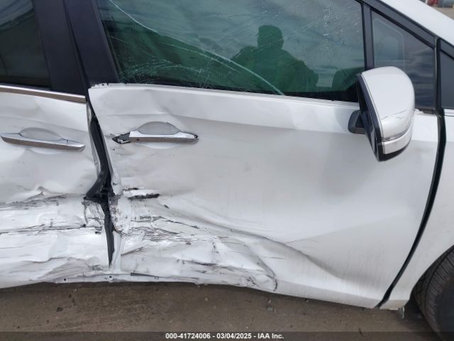 5FNRL6H84NB062604 Honda Odyssey Touring