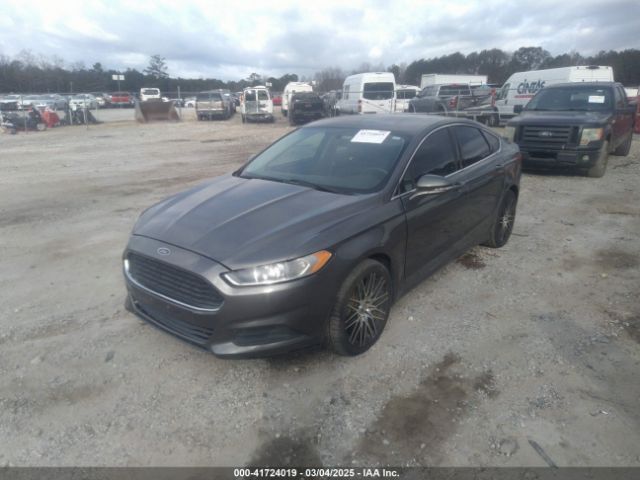 1FA6P0HD4E5399203 Ford FUSION SE