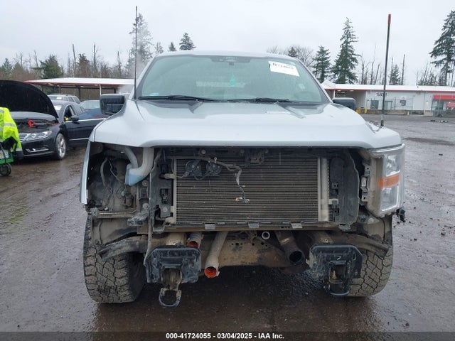 1FTFW1E83NKF02834 Ford F-150 Xl