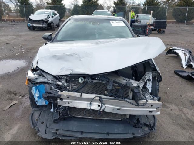 4T1BZ1HK5JU017666 Toyota Camry Xse V6