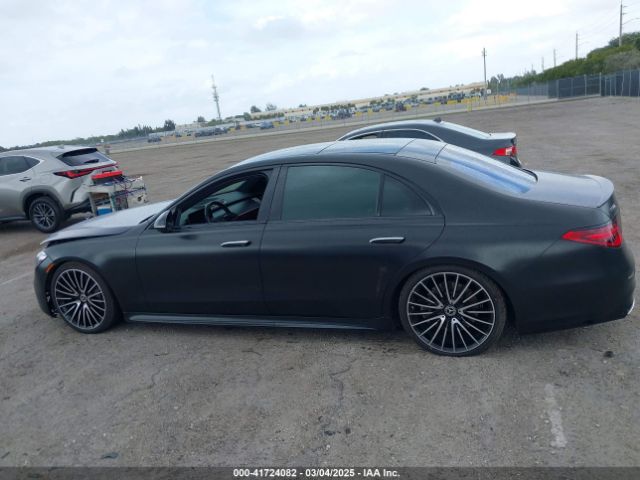 W1K6G6DB0NA148354 Mercedes-Benz S 500 4matic