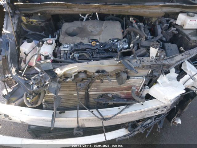 5TDBRKEC3NS092996 Toyota SIENNA LE
