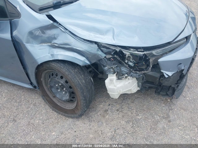 5YFEPRAE3LP028918 Toyota COROLLA LE