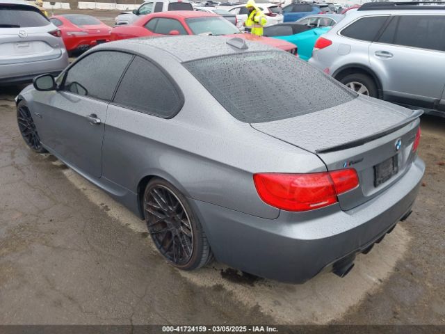 2011 BMW 335IS WBAKG1C52BE599455 Photo 2