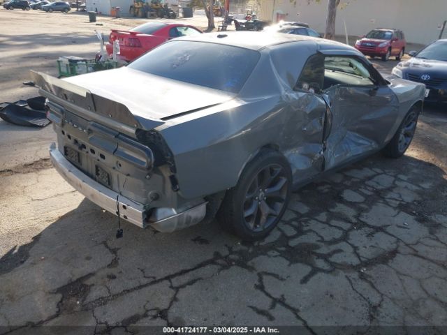 2C3CDZAG2KH669651 Dodge Challenger Sxt