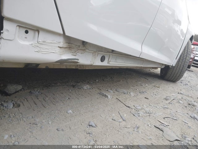 1FADP3F28EL251657 Ford FOCUS SE