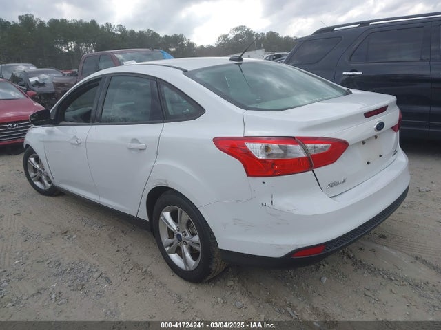 1FADP3F28EL251657 Ford FOCUS SE