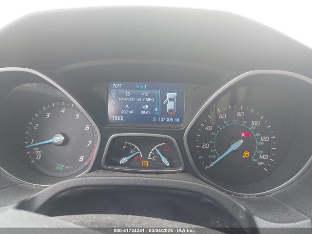1FADP3F28EL251657 Ford FOCUS SE