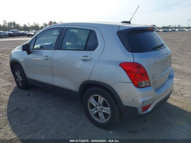 3GNCJKSB3LL132835 Chevrolet Trax Fwd Ls