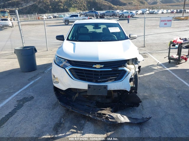 Chevrolet EQUINOX LS 2018 2GNAXHEV2J6224549 Image 12