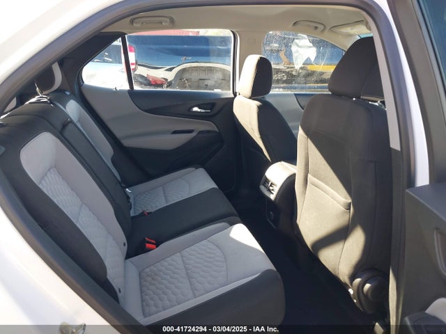 Chevrolet EQUINOX LS 2018 2GNAXHEV2J6224549 Image 8
