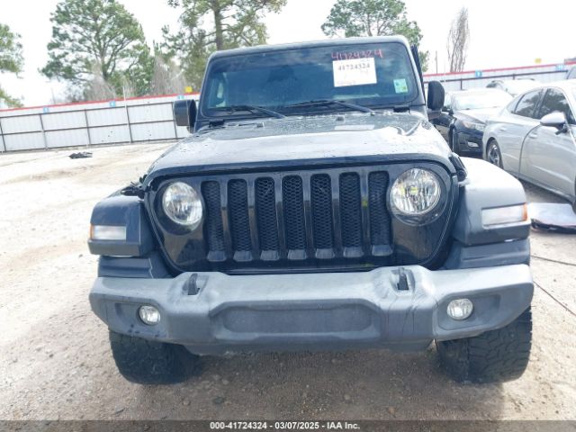 1C4GJXAN4KW504551 Jeep Wrangler Sport S 4x4