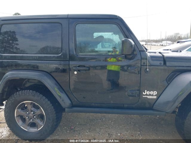 1C4GJXAN4KW504551 Jeep Wrangler Sport S 4x4