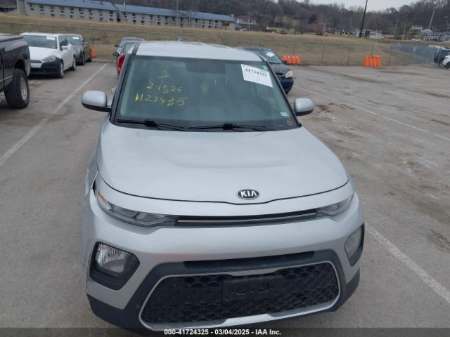 KNDJ23AU2L7723121 KIA SOUL LX