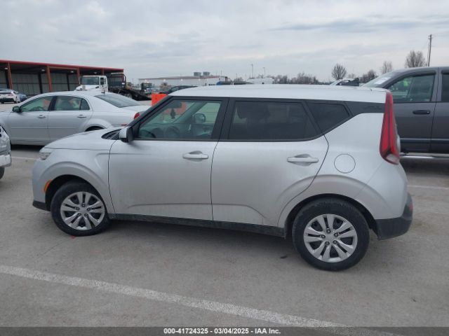 KNDJ23AU2L7723121 KIA SOUL LX
