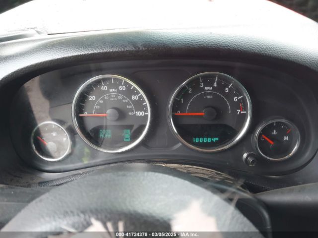 1C4HJWDG7FL582759 Jeep Wrangler Unlimited Sport