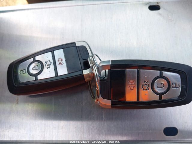 3FA6P0HD9LR227405 Ford FUSION SE
