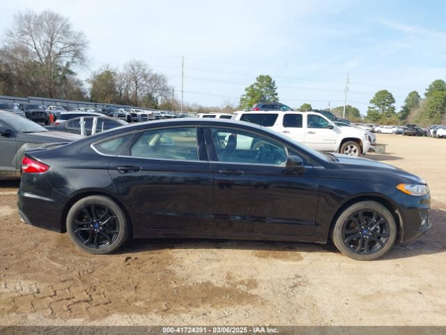 3FA6P0HD9LR227405 Ford FUSION SE