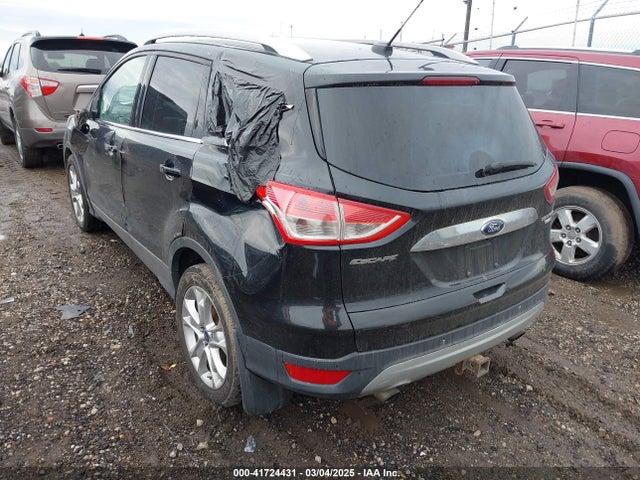 1FMCU9J94FUB12154 Ford Escape Titanium