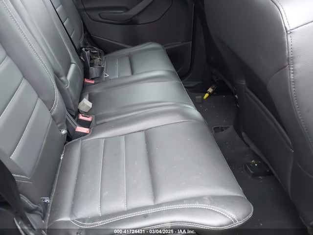 1FMCU9J94FUB12154 Ford Escape Titanium