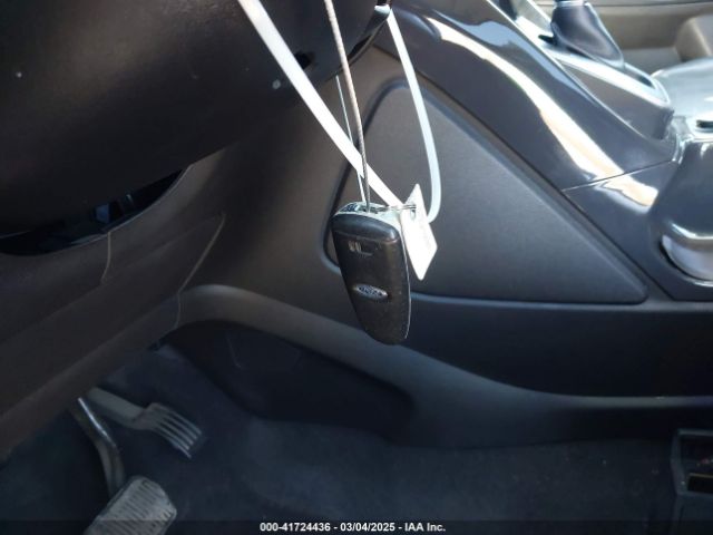 1FMCU9J9XEUA90305 Ford Escape Titanium