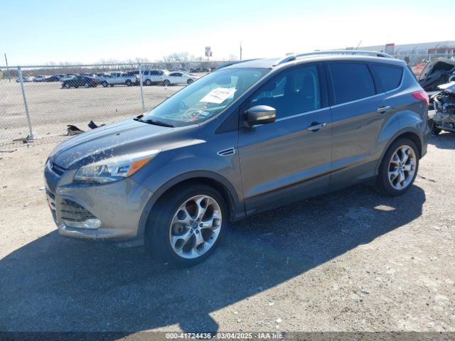 1FMCU9J9XEUA90305 Ford Escape Titanium