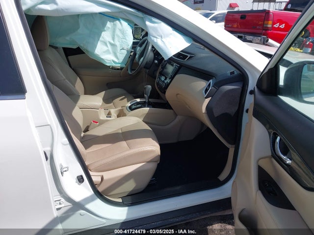 5N1AT2MT8GC734904 Nissan Rogue Sl