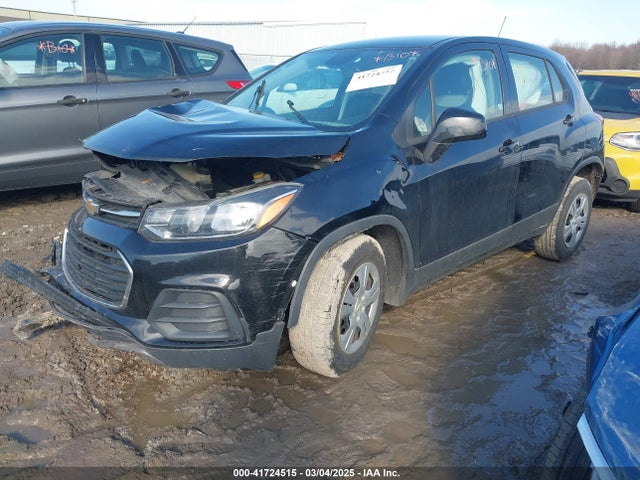 3GNCJKSB1HL274429 Chevrolet TRAX LS