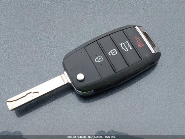 2020 KIA OPTIMA 5XXGT4L35LG423369 Photo 10