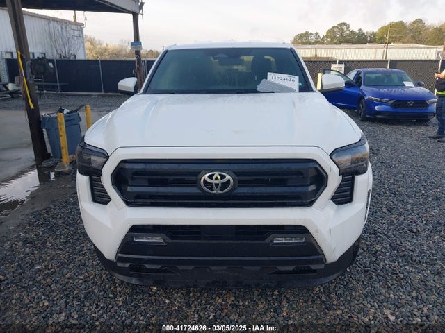 3TMKB5FN8RM011213 Toyota Tacoma Sr5 2wd