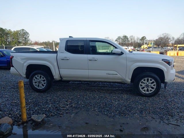 3TMKB5FN8RM011213 Toyota Tacoma Sr5 2wd