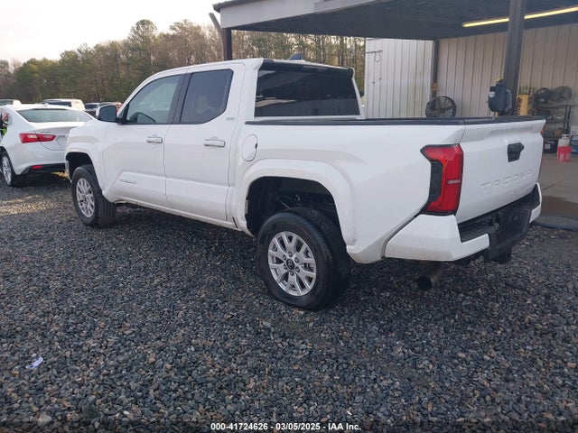 3TMKB5FN8RM011213 Toyota Tacoma Sr5 2wd