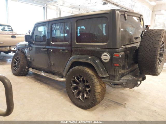 2018 JEEP WRANGLER UNLIMITED 1C4HJXEN3JW254054 Photo 2