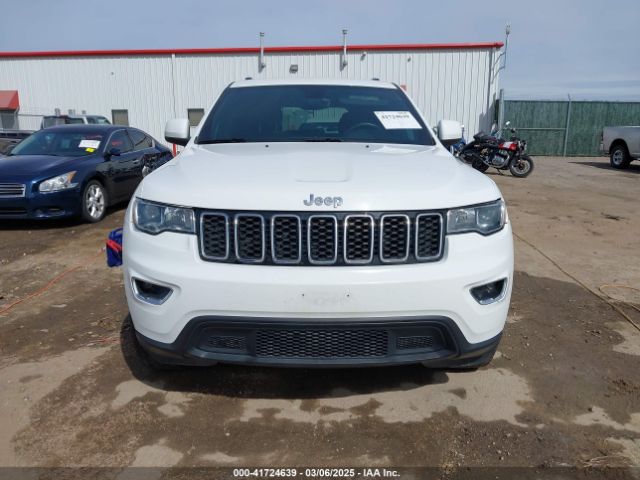 1C4RJEAG6HC826360 Jeep Grand Cherokee Laredo 4x2