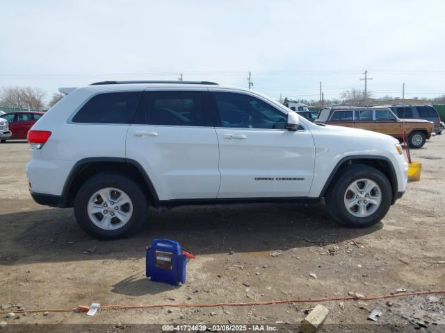 1C4RJEAG6HC826360 Jeep Grand Cherokee Laredo 4x2