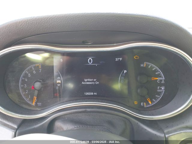 1C4RJEAG6HC826360 Jeep Grand Cherokee Laredo 4x2