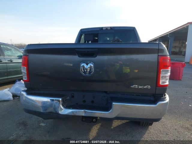 3C6UR5CL9RG245485 RAM 2500 Tradesman  4x4 6'4 Box