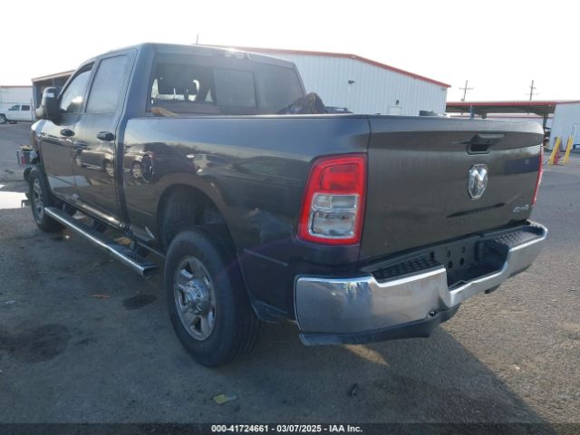 3C6UR5CL9RG245485 RAM 2500 Tradesman  4x4 6'4 Box