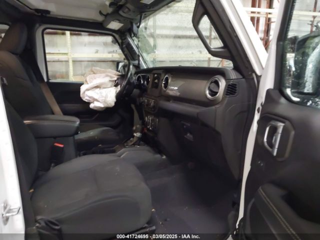 1C4HJXEG2MW655357 Jeep Wrangler Unlimited Sahara 4x4