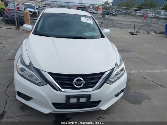 1N4AL3AP4HN337736 Nissan Altima