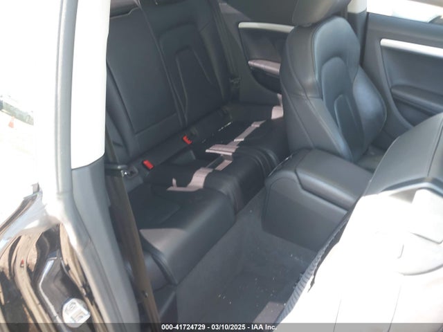 2010 AUDI A5 WAUVFAFR2AA055431 Photo 7