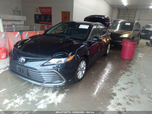 4T1C11AK4MU564390 Toyota CAMRY LE