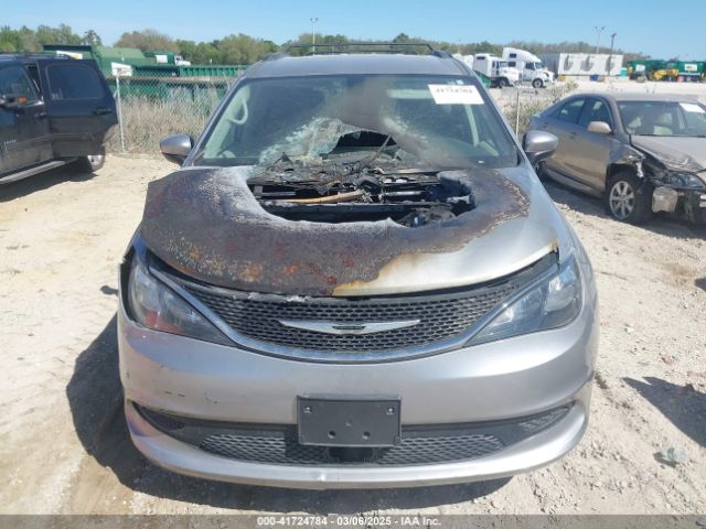 2C4RC1DG3MR520653 Chrysler Voyager Lxi