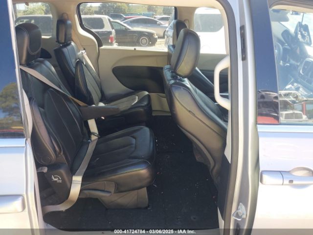 2C4RC1DG3MR520653 Chrysler Voyager Lxi