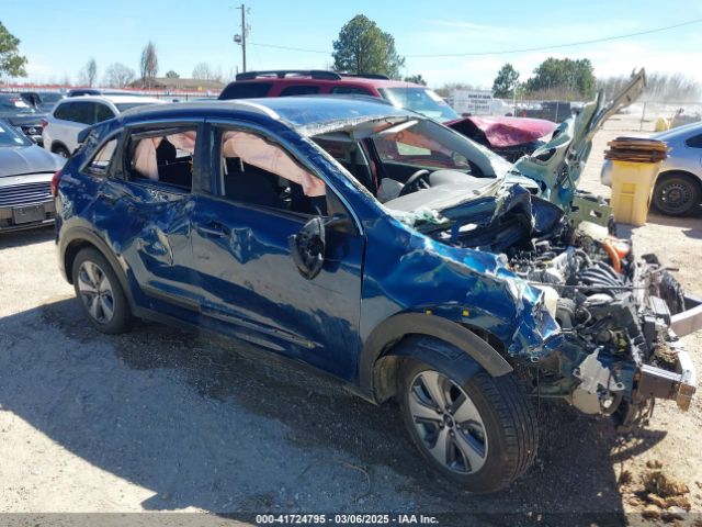 KNDCB3LCXK5257171 KIA NIRO LX